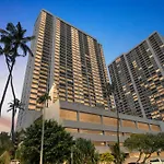 31St-Floor Oceanview Oasis -- Steps To Waikiki Beach With Free Parking